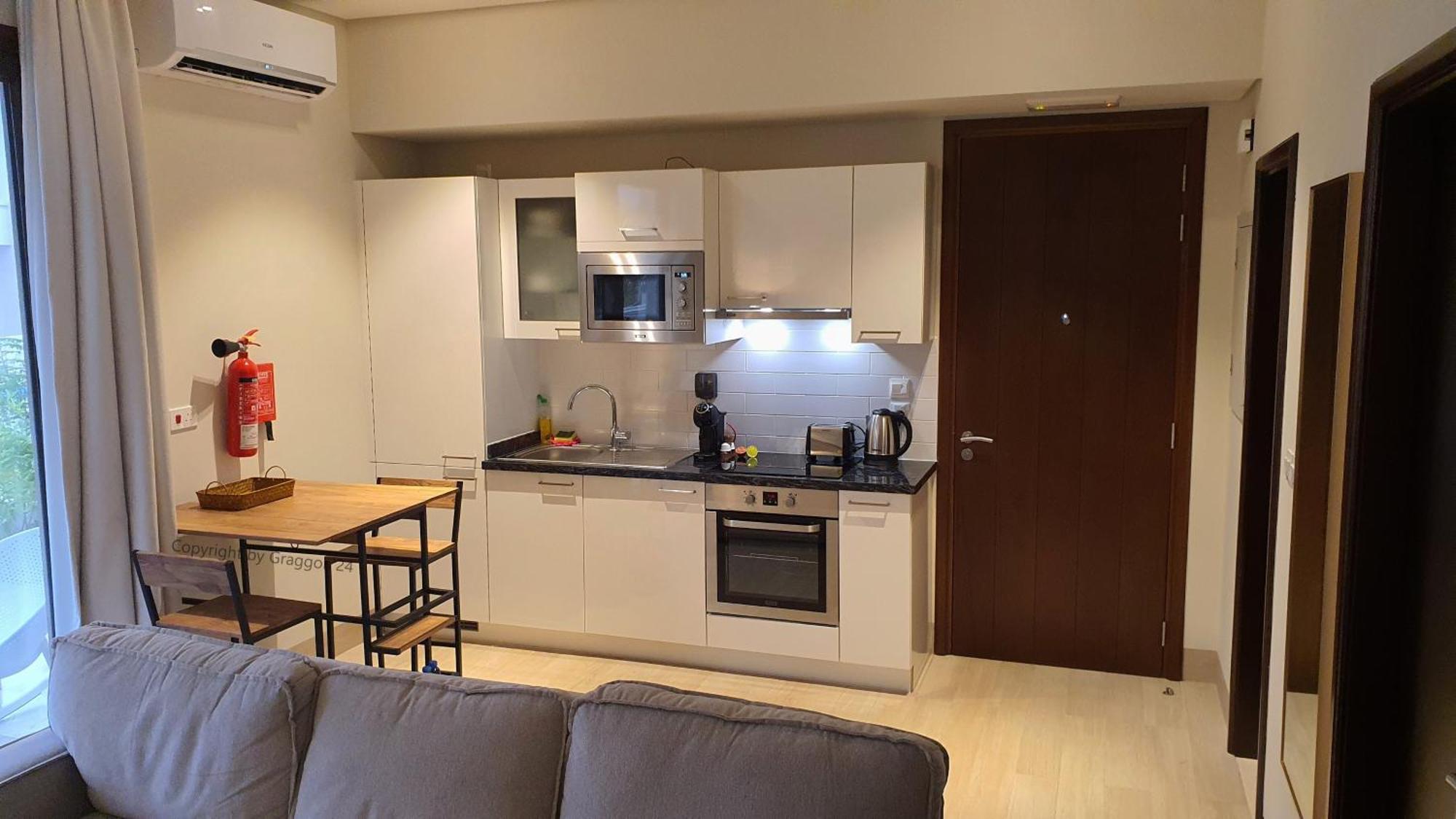 Apartment Maraya Juweira Hawana